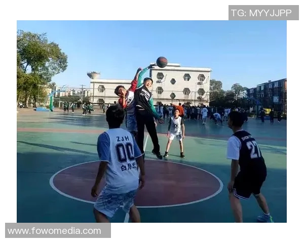 永修三中足球比赛精彩视频直播全程回顾与精彩瞬间分享