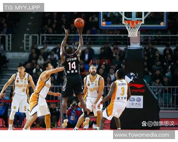 骑士与雷霆总决赛第四场激战回顾精彩瞬间与关键时刻分析